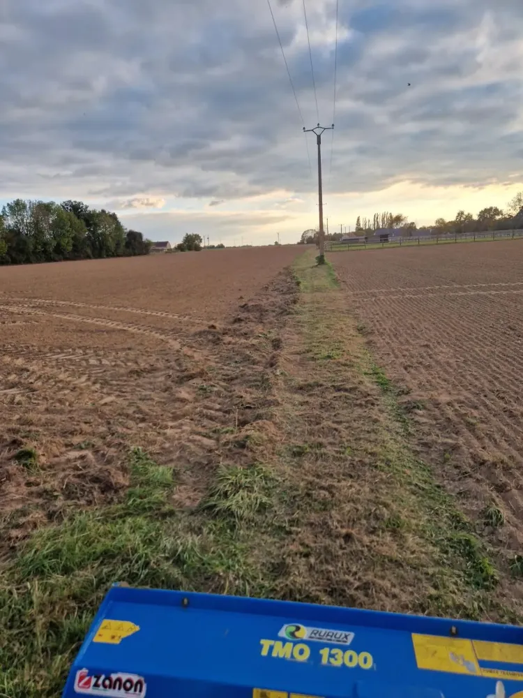 Entretien d'espaces verts près de Brionne