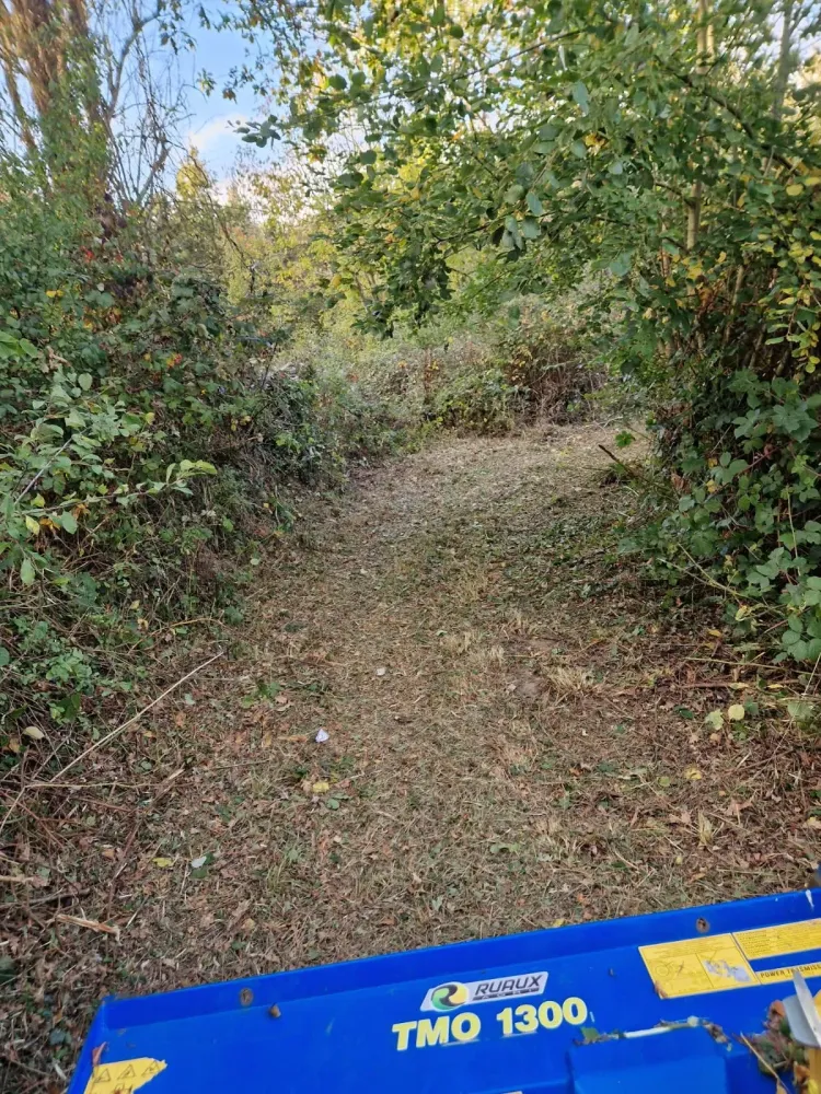 Entretien d'espaces vert près de Pont Audemer